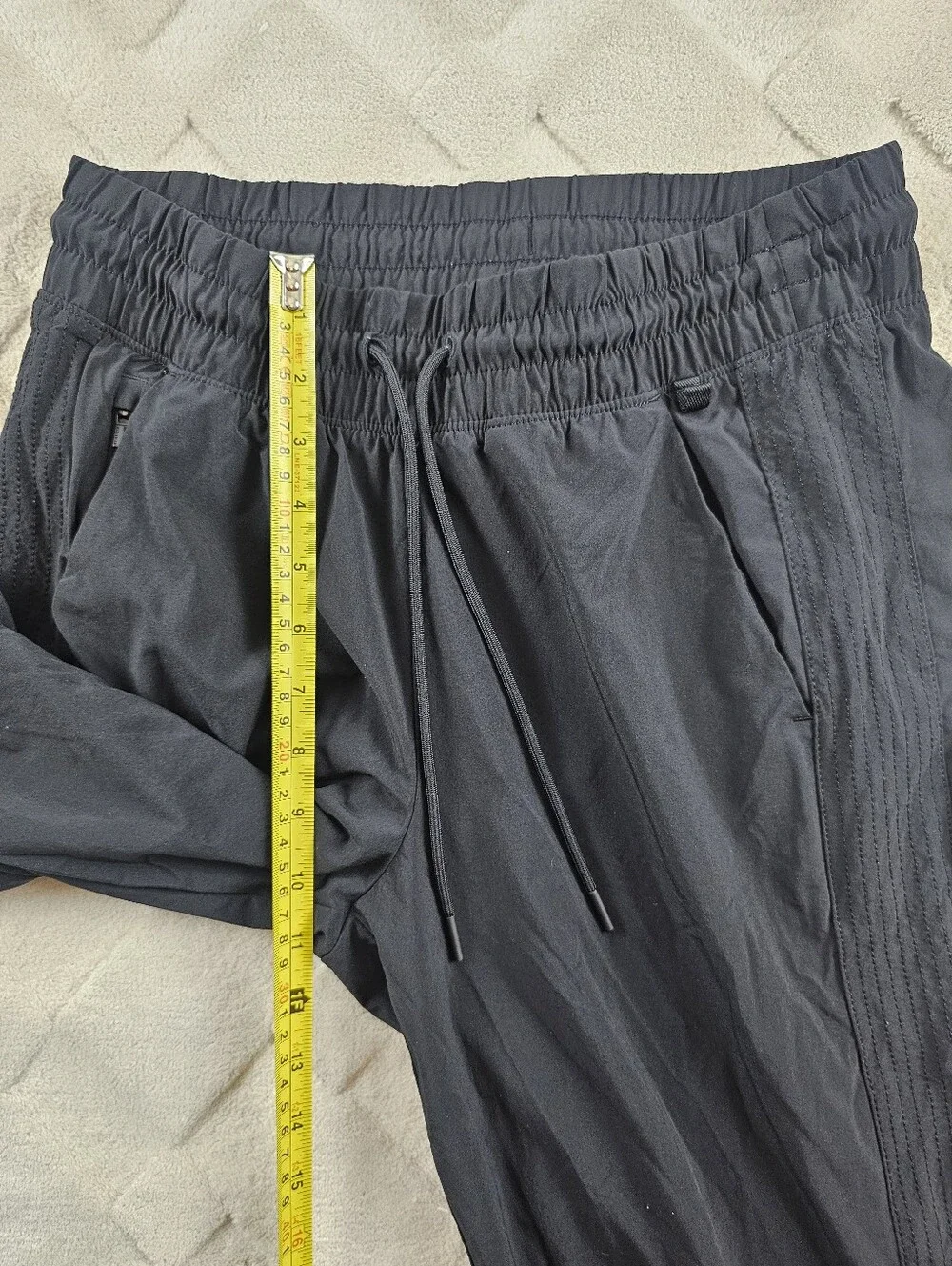 Athleta Avenue Wide Leg Crop Pant Womens 6 in Black Stretchy